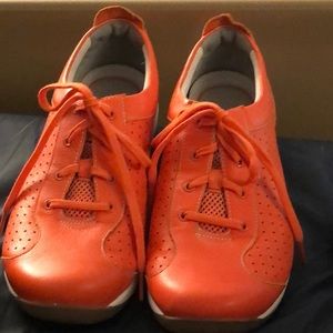 New Dansko Hillary Leather Sneakers (W) EU 42